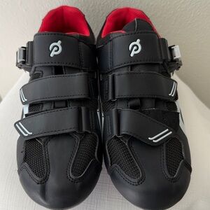 Peloton spin shoes pedals and clips size 39/8